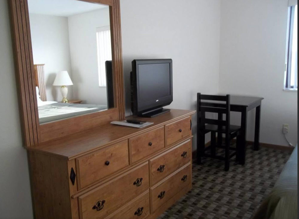 Burke Inn Motel & Suites Carroll ภายนอก รูปภาพ